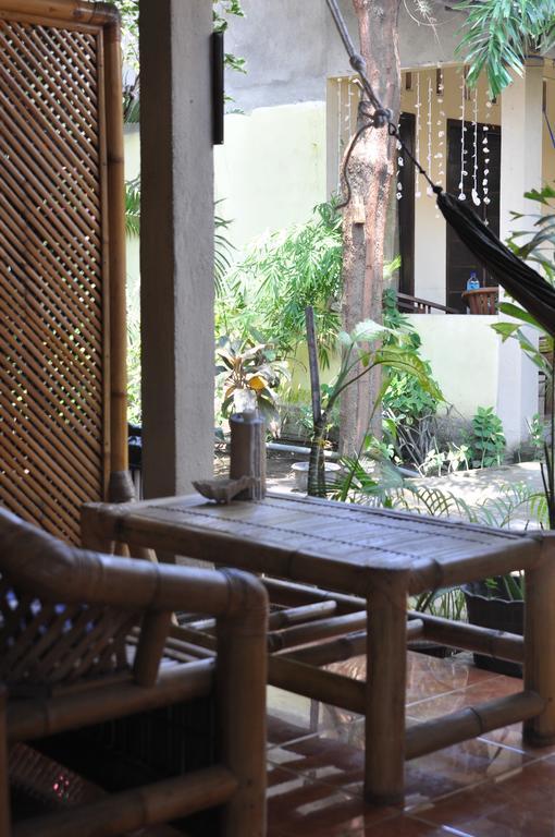 Three Little Birds Homestay Gili Trawangan Exterior photo