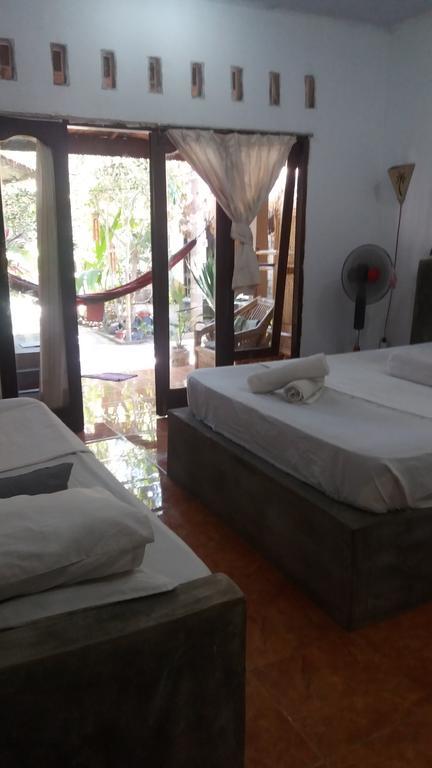 Three Little Birds Homestay Gili Trawangan Exterior photo
